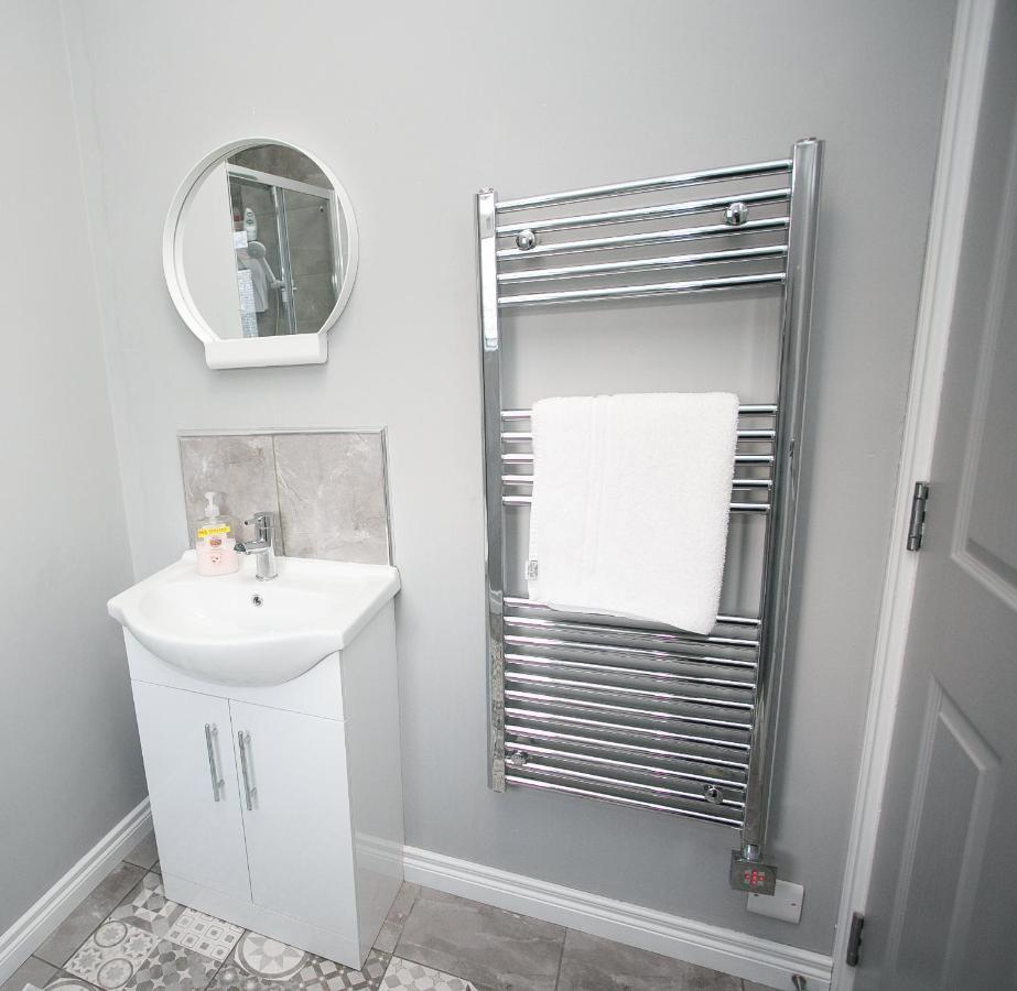 Apt3, No 2 Antrim Gardens, Portrush With Seaview 외부 사진